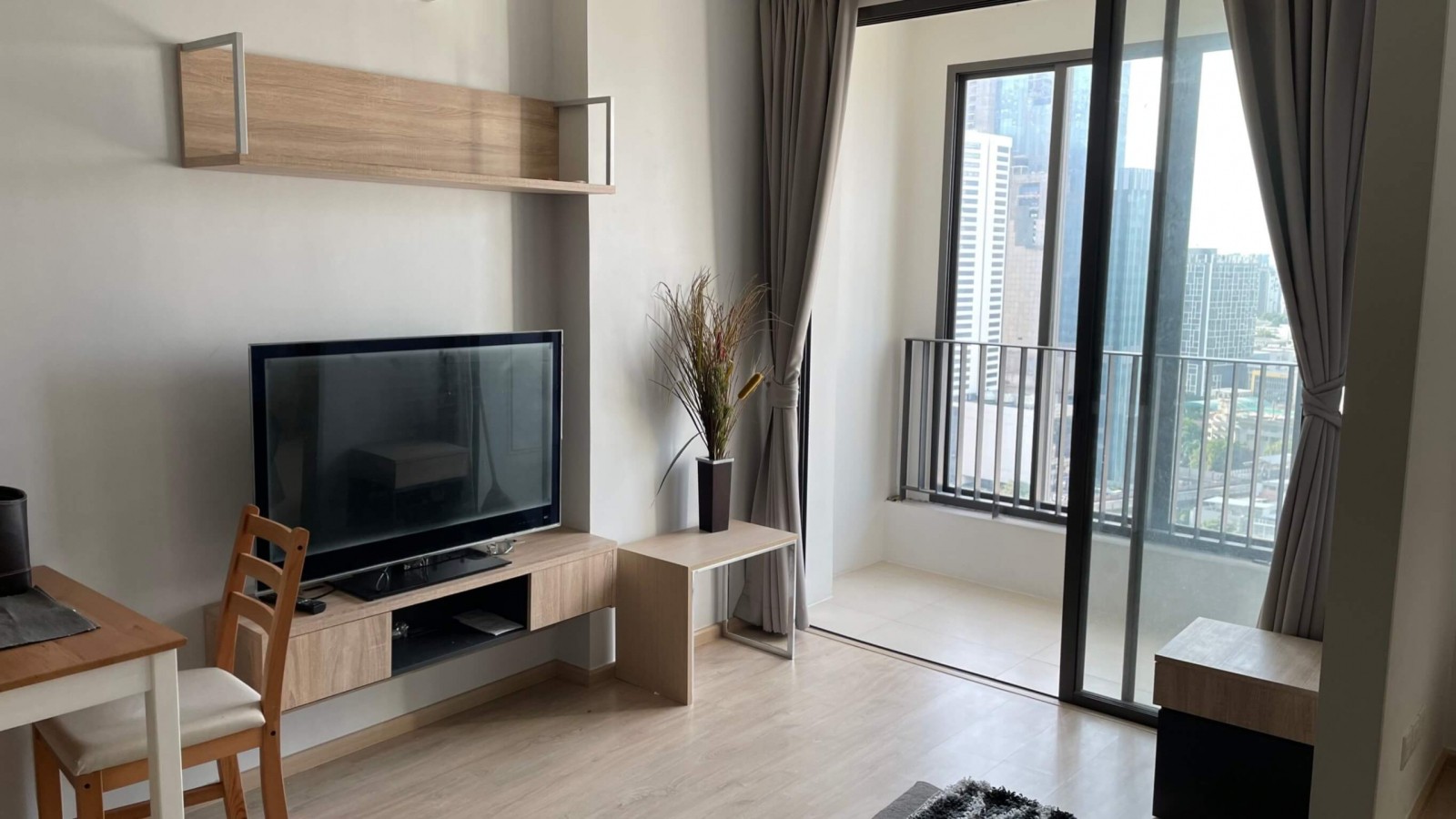 LINE_ALBUM_Ideo q_220515_13