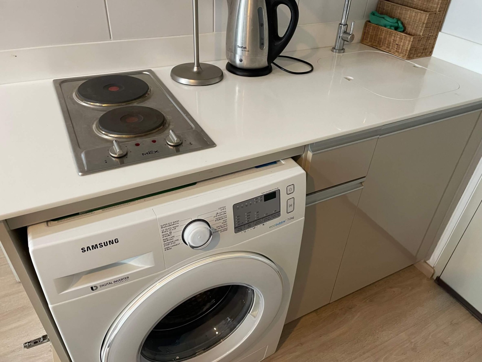 LINE_ALBUM_Ideo q_220515_5