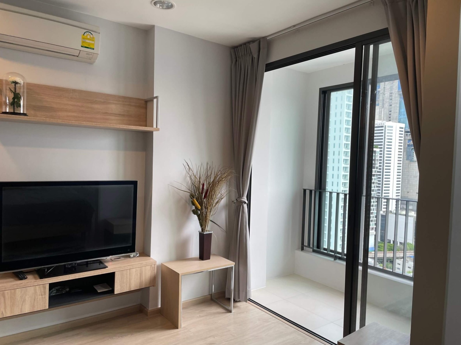 LINE_ALBUM_Ideo q_220515_8