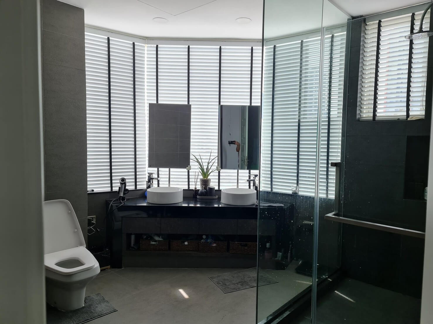 LINE_ALBUM_Royce_220515_5