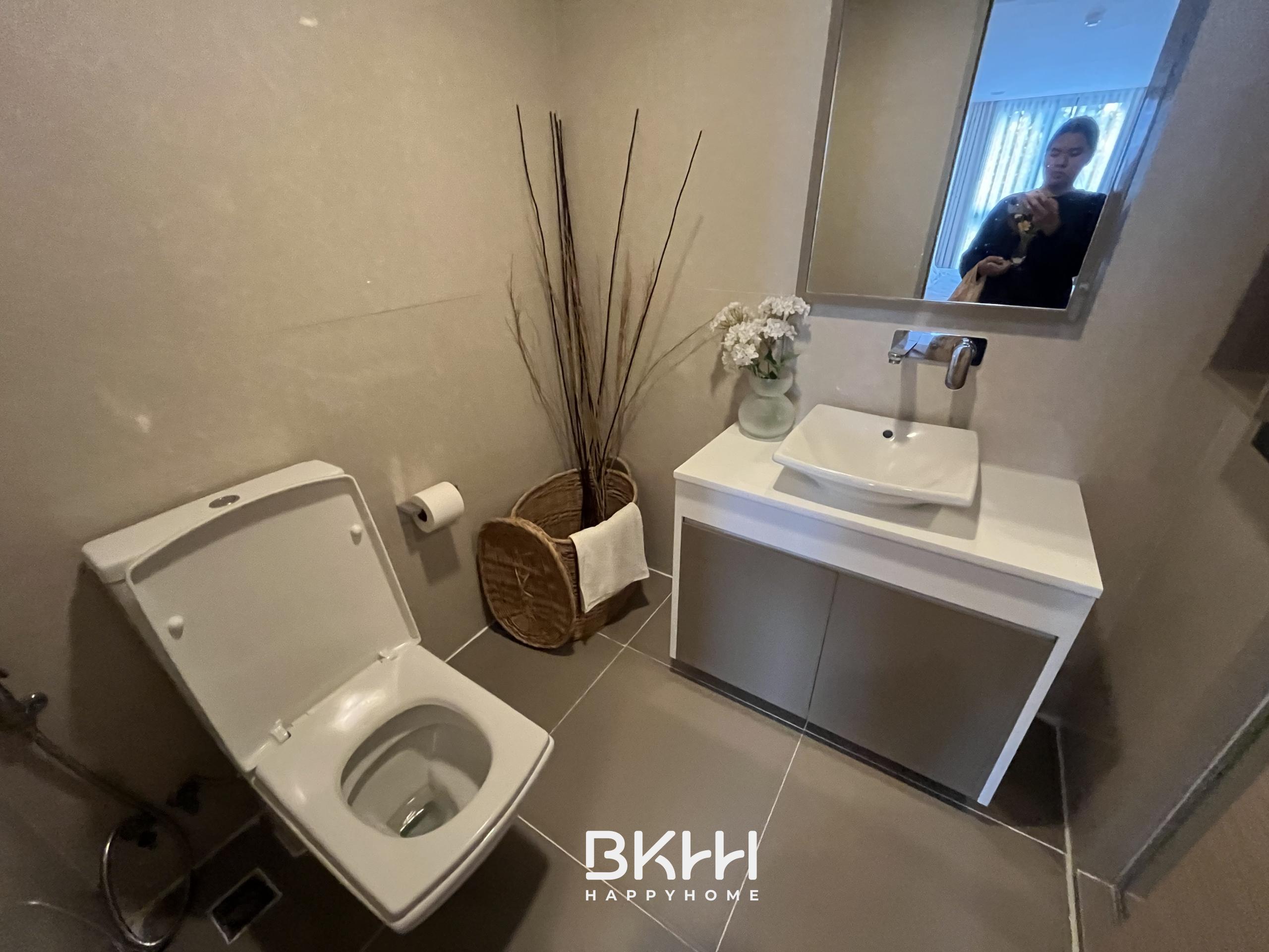 Media 9-AC90815B-0FF6-4F55-BE8F-83BD7345530A