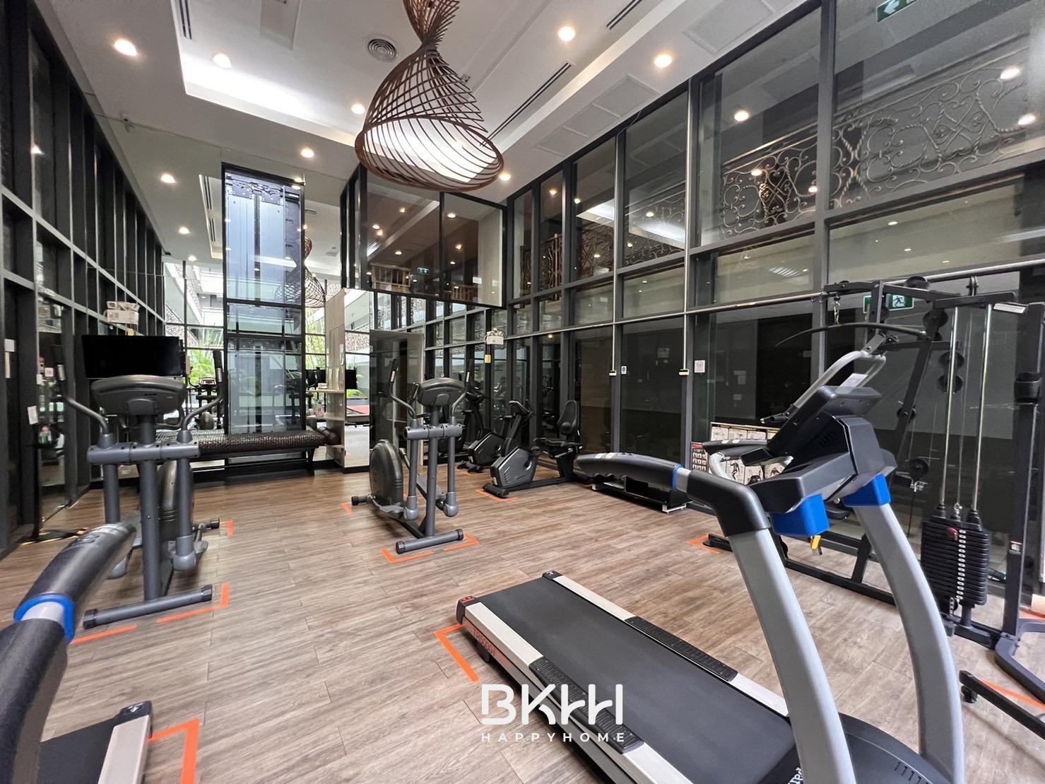 Media 10-C91AA893-4ECB-4838-AD27-0AAA003766F2