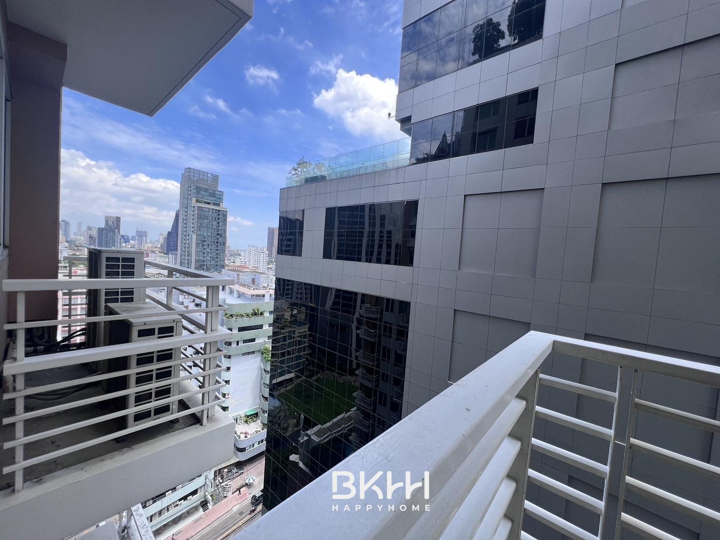 Media 18-189972C5-6CD8-4559-B94B-E3B5610ECEE6