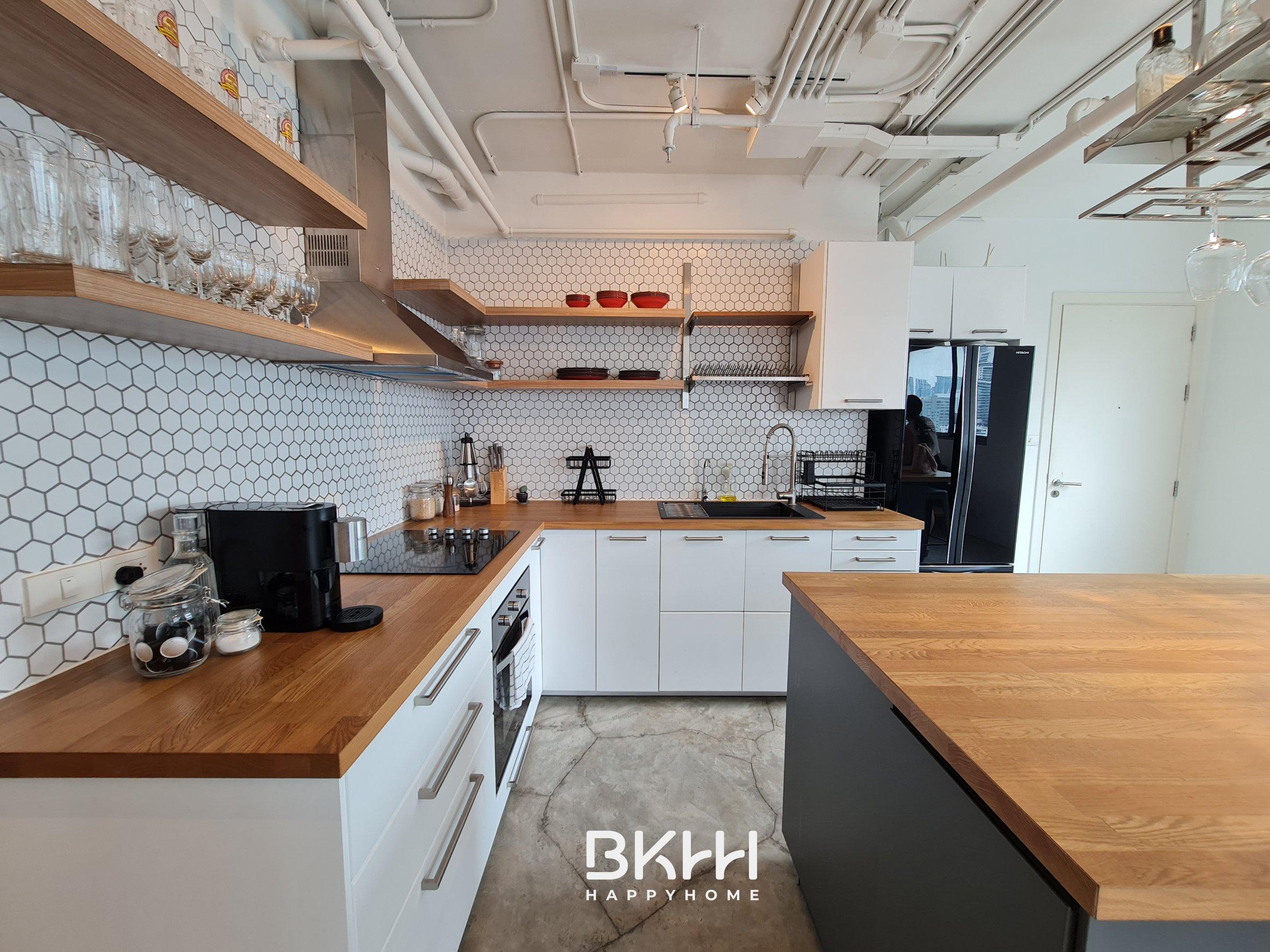 image_2055847672631467669_0