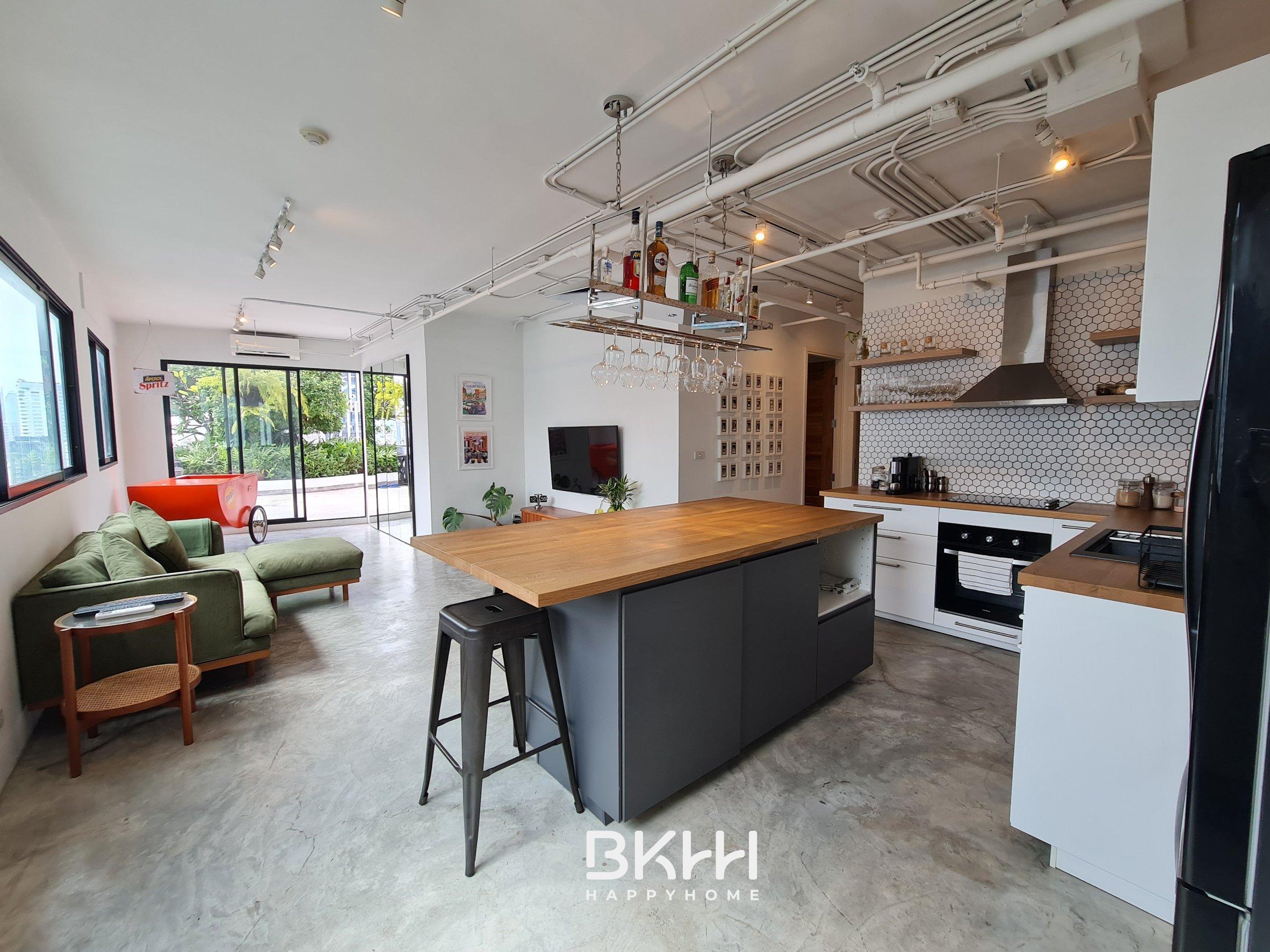 image_4351510863463573761_0