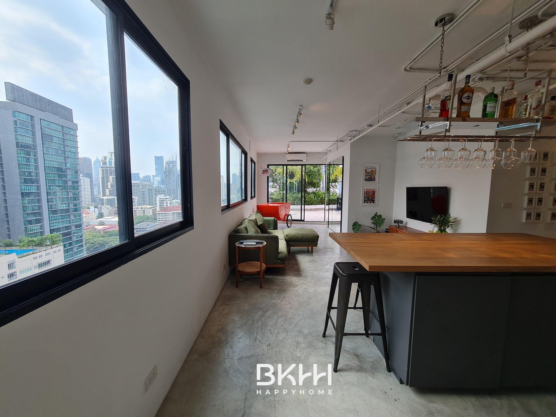 image_5642981240346317498_0