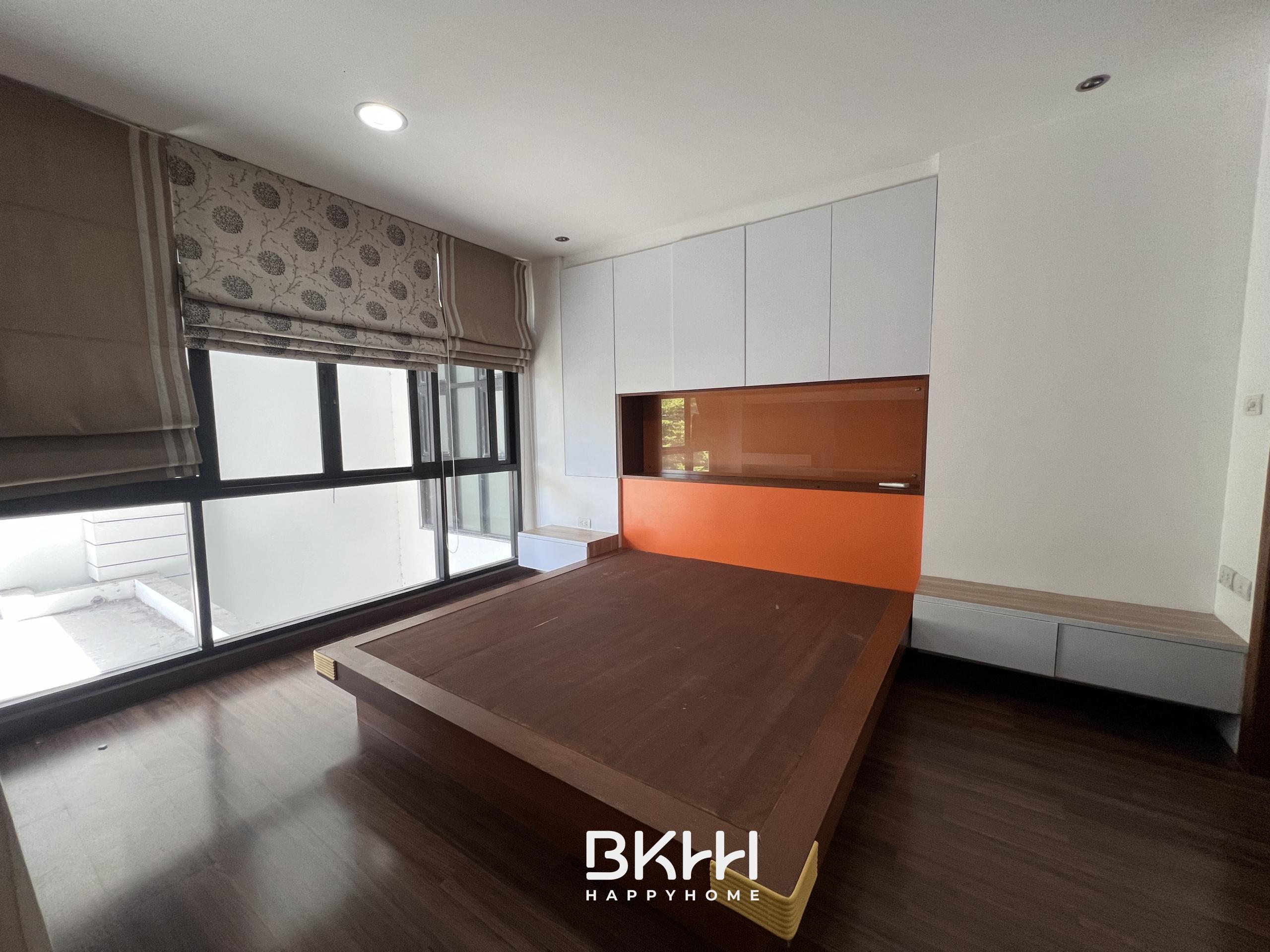 5E2FFADB-DF0D-4D1A-8092-86A7B8058CBE