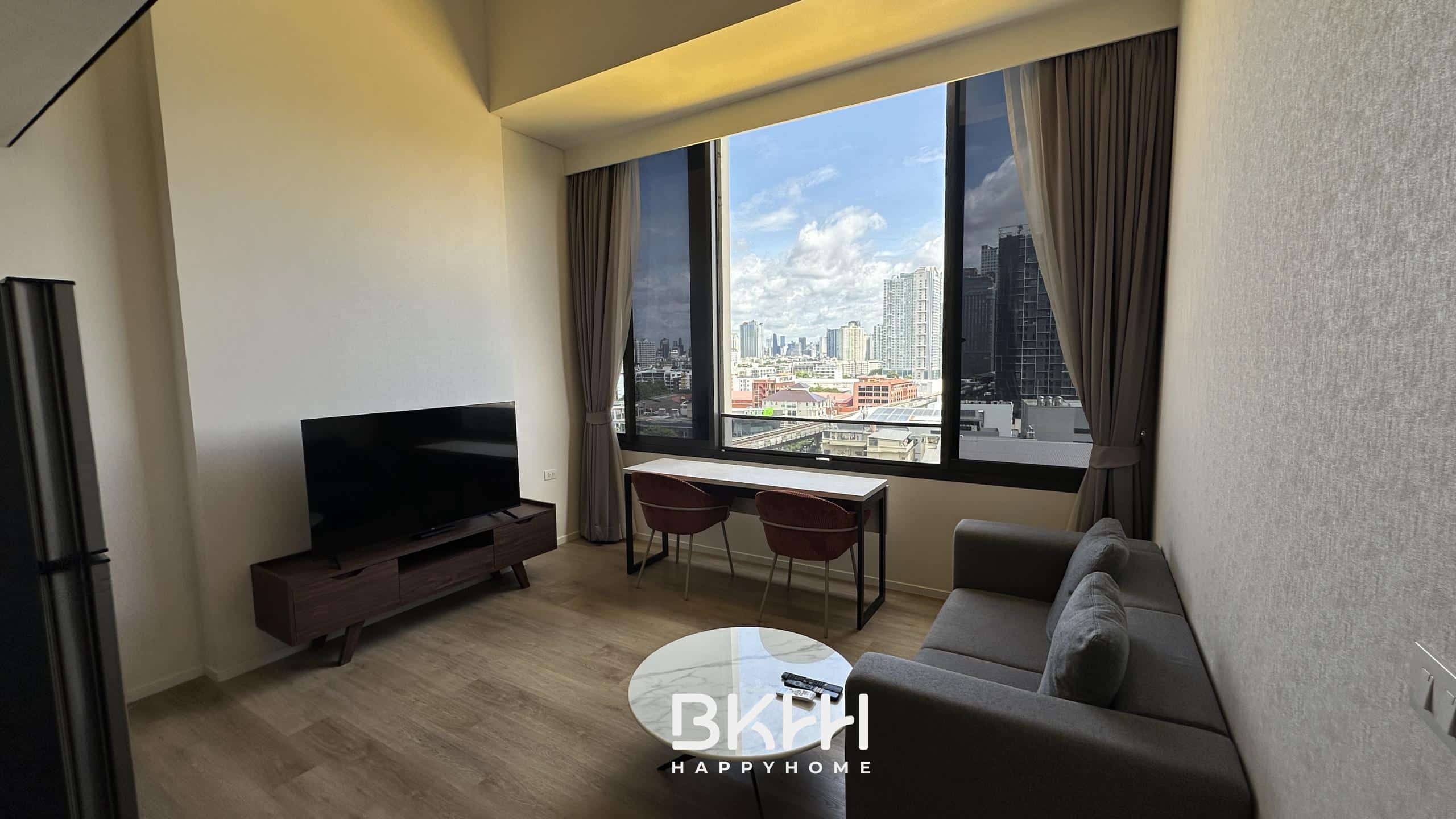 Media 27-882B40B3-9EA3-4E46-96D7-B994CE67892A