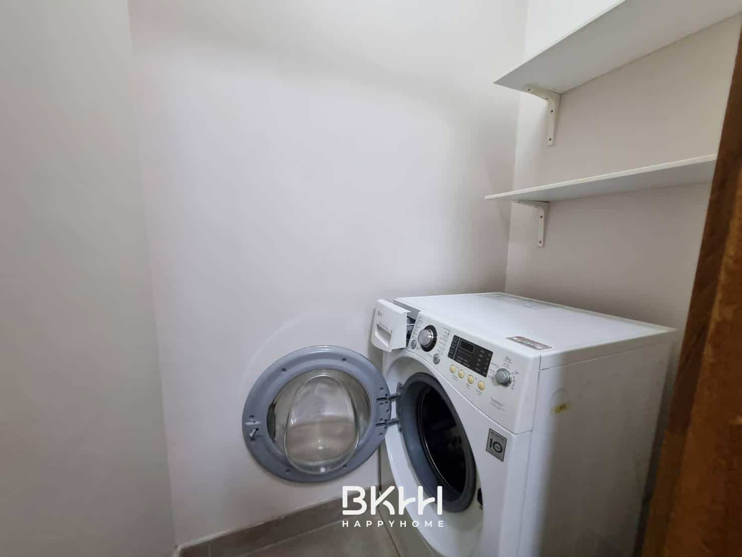 174981_0