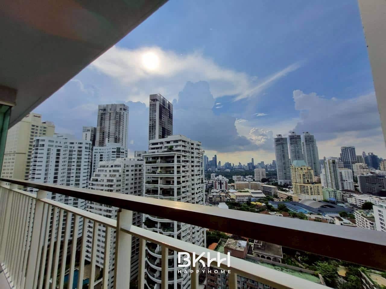 LINE_ALBUM_39136 condo baan siri 24_251012_27