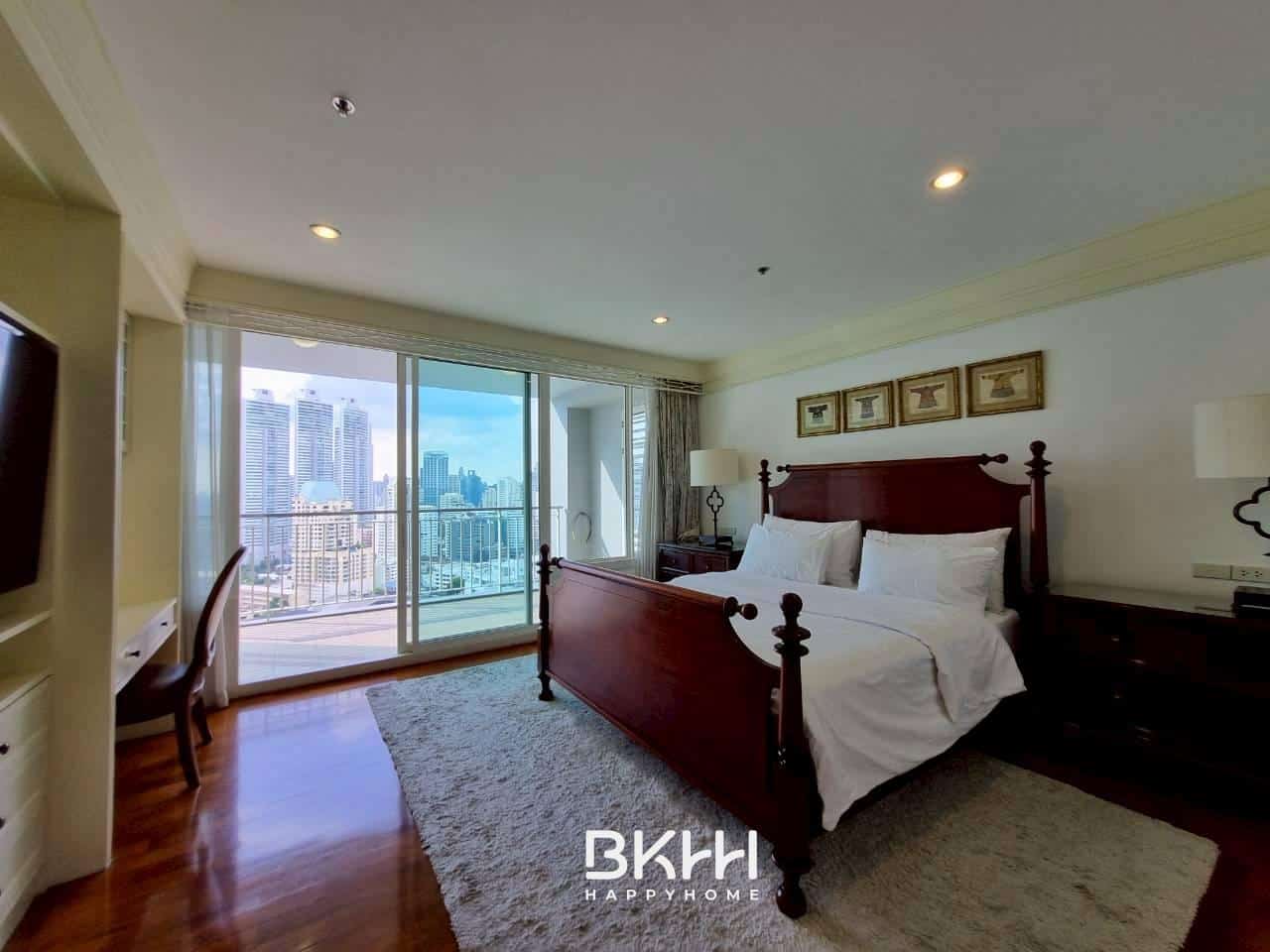 LINE_ALBUM_39136 condo baan siri 24_251012_32