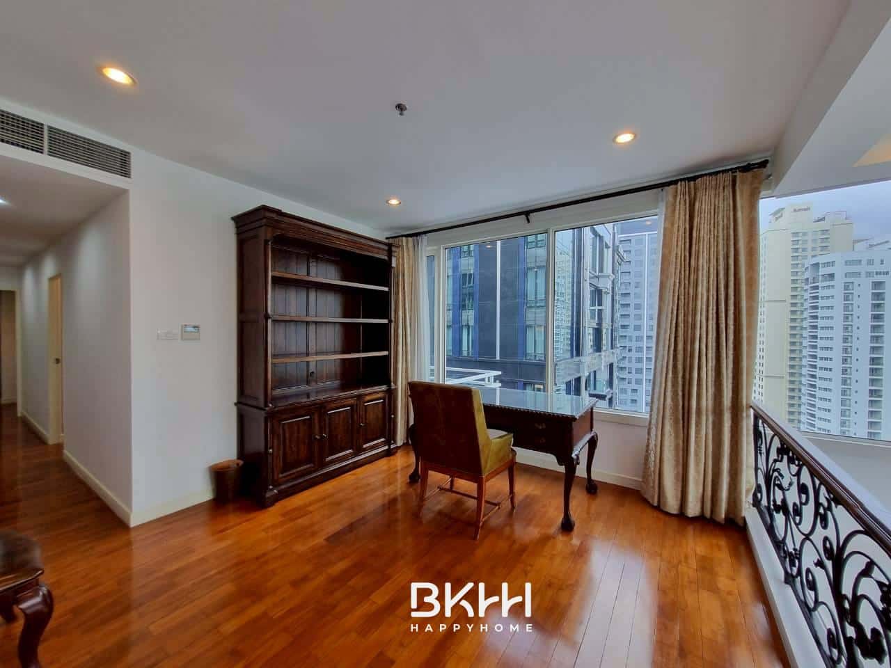 LINE_ALBUM_39136 condo baan siri 24_251012_7