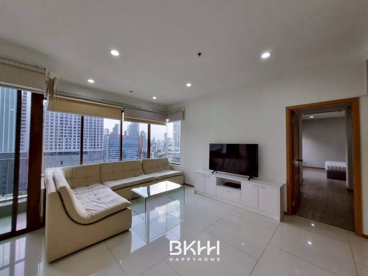 LINE_ALBUM_9348 condo emporio place_251012_17