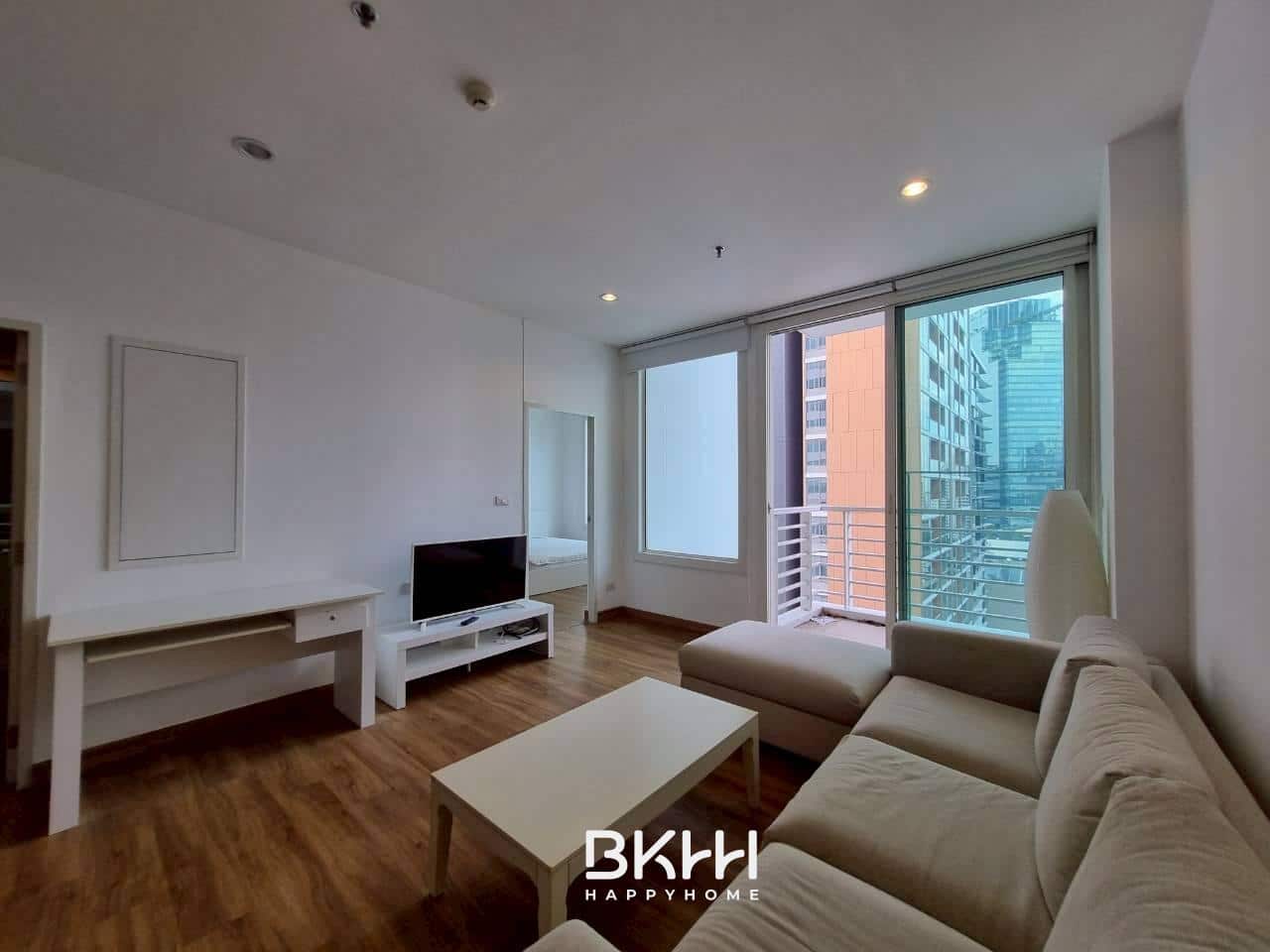 LINE_ALBUM_condo siri resldence 24128_251012_12