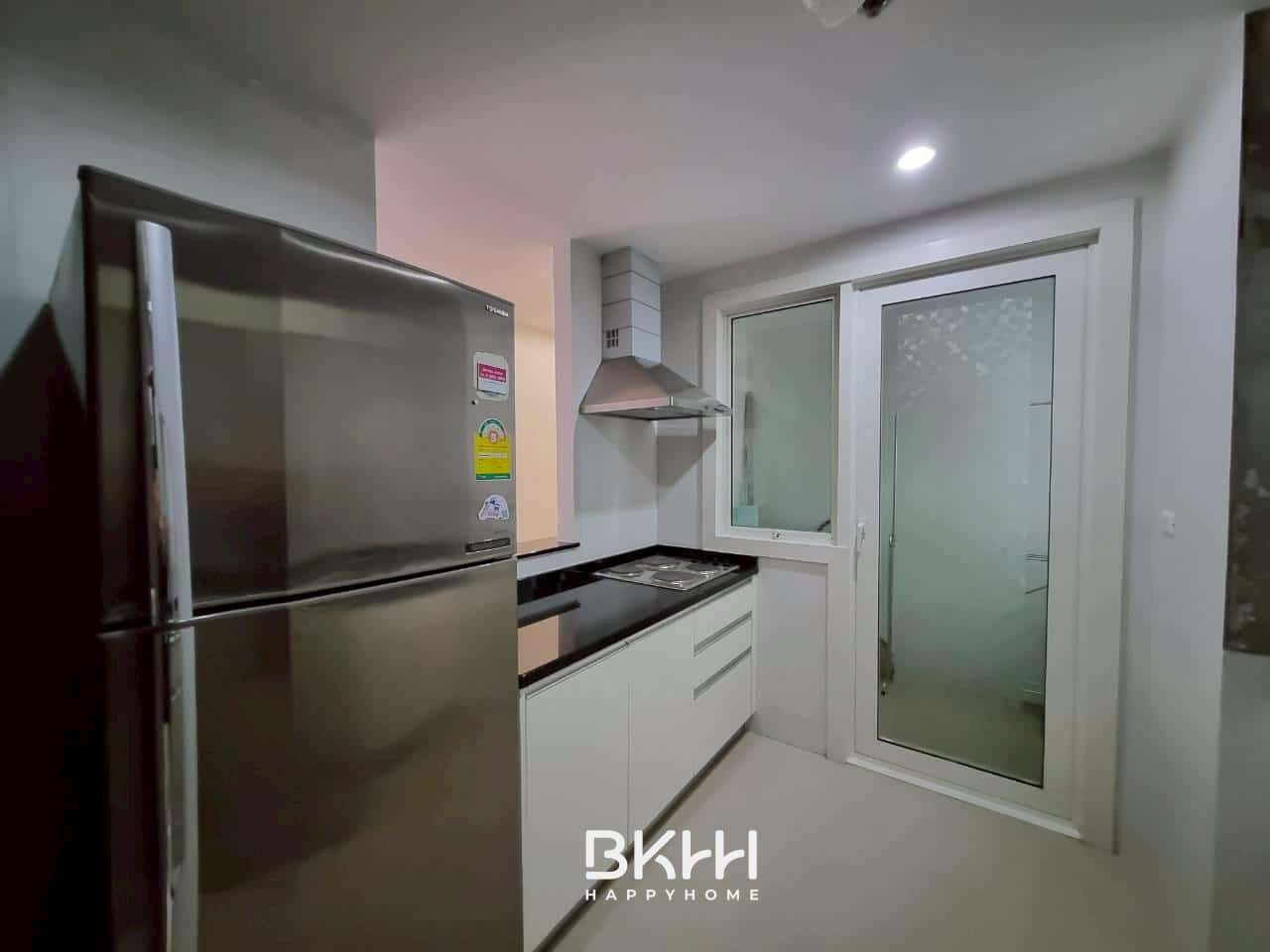 LINE_ALBUM_condo siri resldence 2440_251012_12