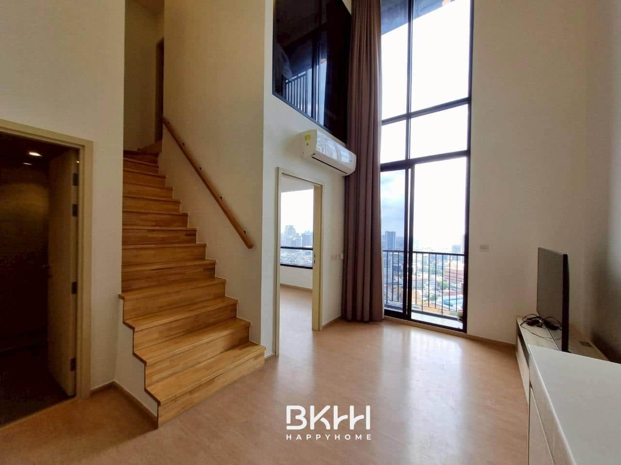 LINE_ALBUM_1.maru ekkamai ห้อง333 prop code fa0161_251102_14