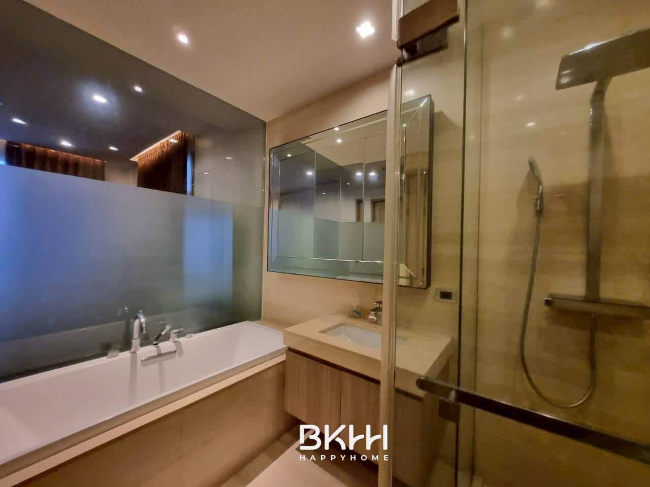 LINE_ALBUM_11 xxxix ห้อง332 prop code dd5504_251102_2