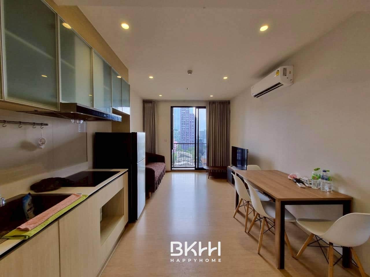 LINE_ALBUM_2 maru ekkamai ห้อง41 prop code_251102_15