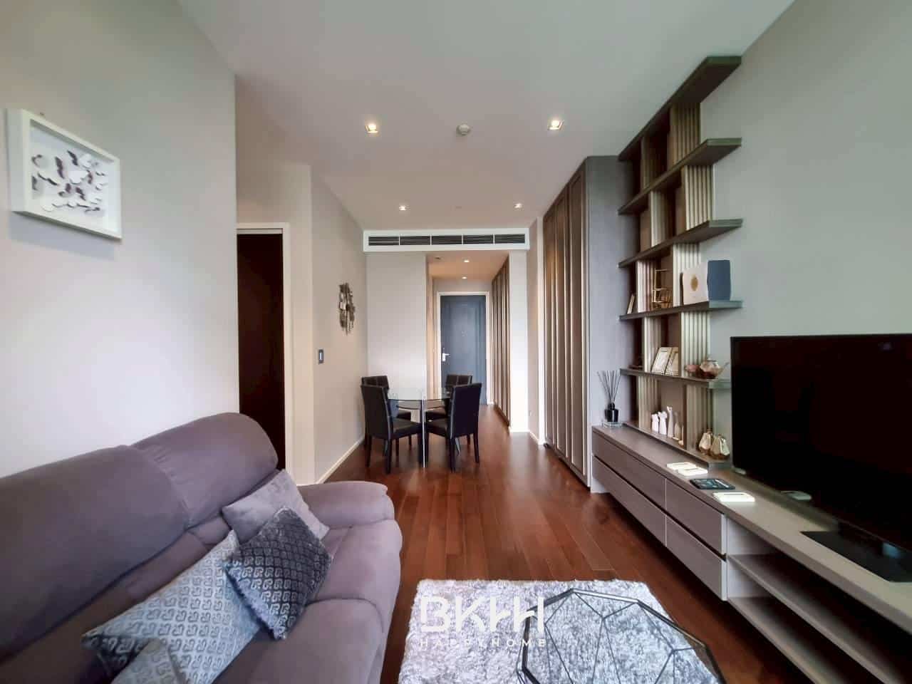 LINE_ALBUM_8 diplomat 39 ห้อง56 prop code_251102_10