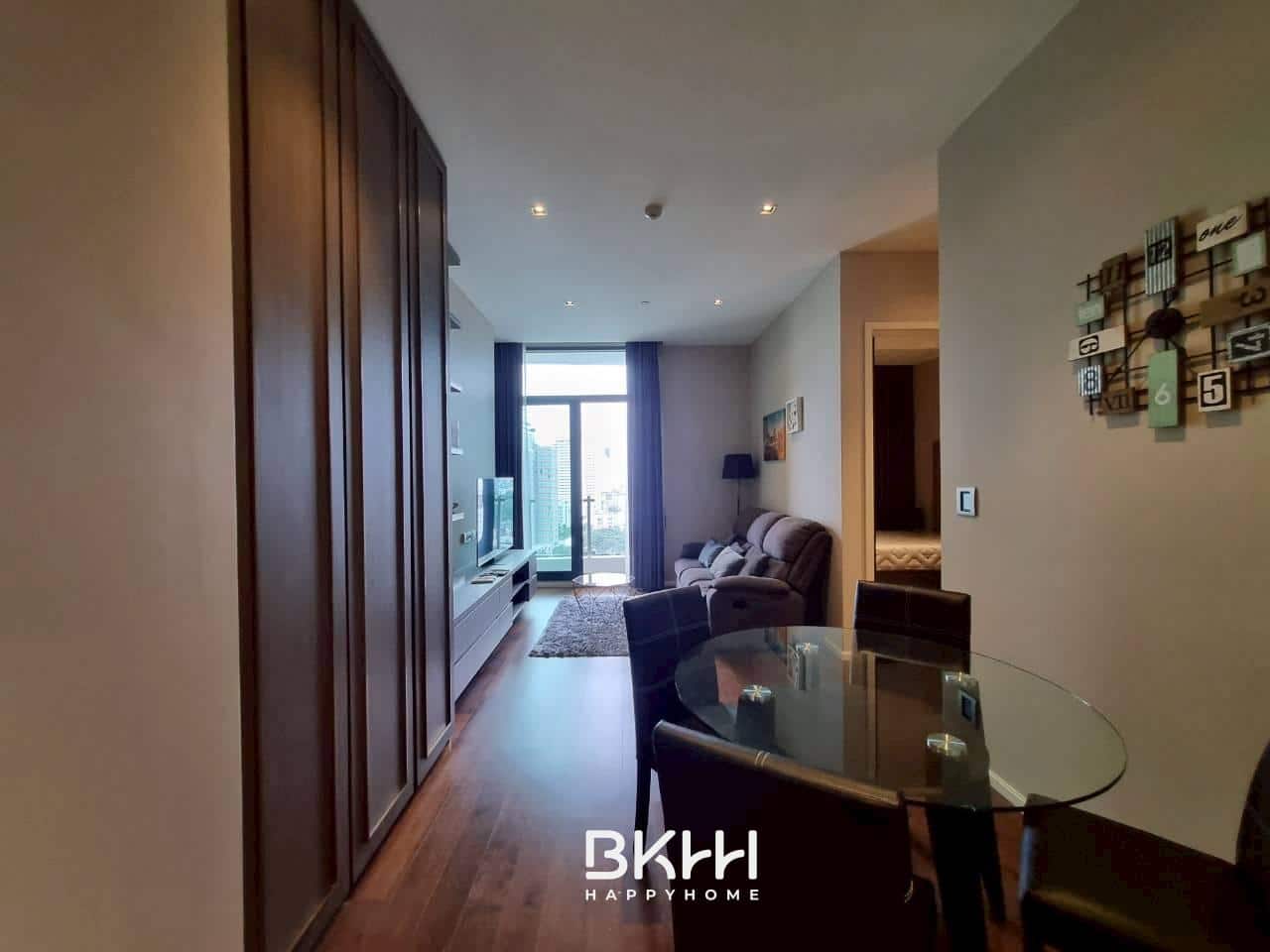 LINE_ALBUM_8 diplomat 39 ห้อง56 prop code_251102_15