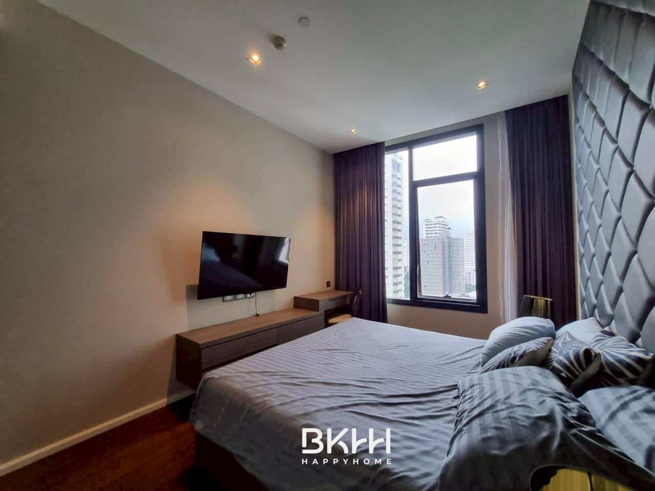 LINE_ALBUM_8 diplomat 39 ห้อง56 prop code_251102_6