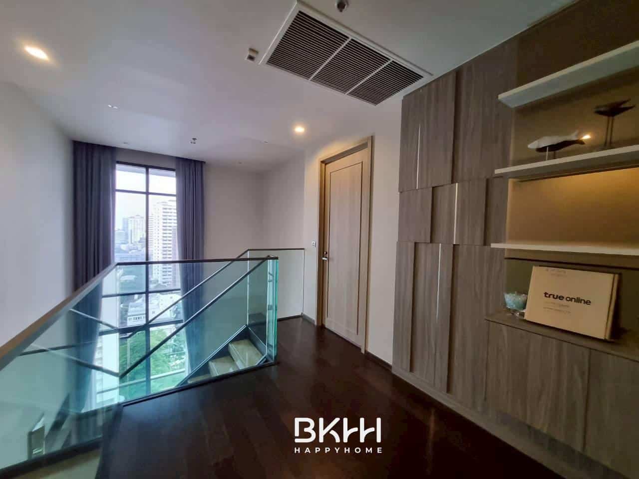 LINE_ALBUM_9 xxxix ห้อง380 prop code_251102_1